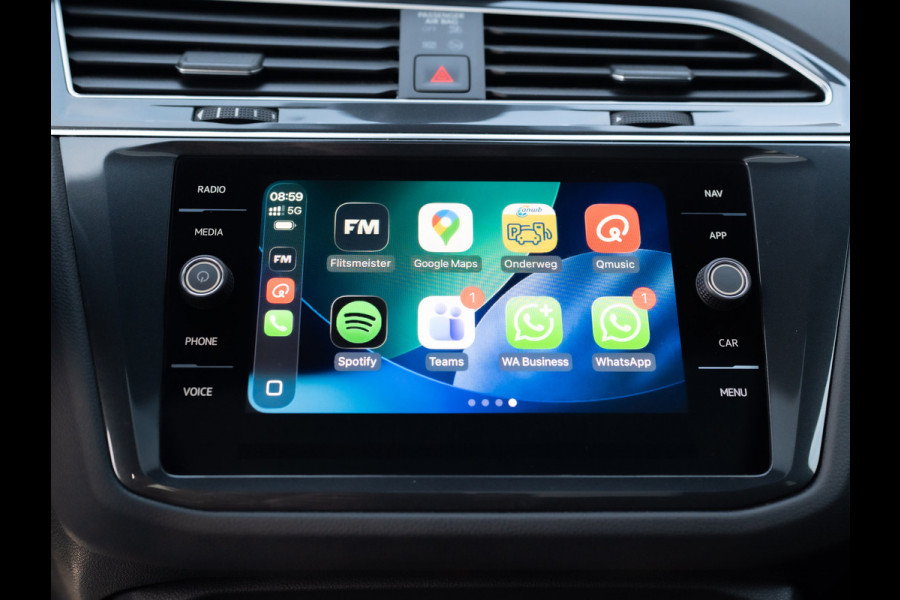 Volkswagen Tiguan 1.4 TSI eHybrid R-Line Business+ | 360 Camera | Panodak | 20'' | Keyless | Prijs Rijklaar!!