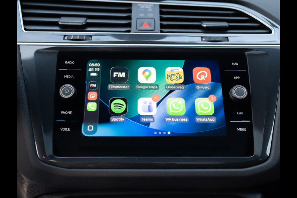 Volkswagen Tiguan 1.4 TSI eHybrid R-Line Business+ | 360 Camera | Panodak | 20'' | Keyless | Prijs Rijklaar!!