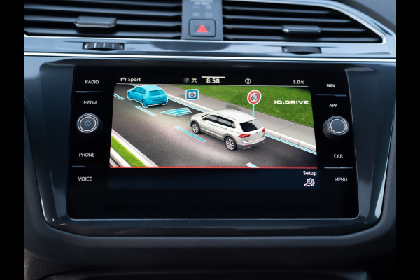 Volkswagen Tiguan 1.4 TSI eHybrid R-Line Business+ | 360 Camera | Panodak | 20'' | Keyless | Prijs Rijklaar!!