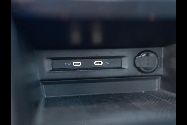 Volkswagen Tiguan 1.4 TSI eHybrid R-Line Business+ | 360 Camera | Panodak | 20'' | Keyless | Prijs Rijklaar!!