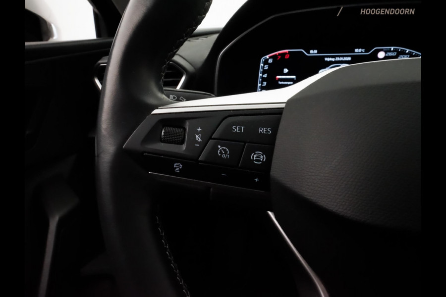 Seat Leon Sportstourer 1.0 TSI Style Business Intense Sport (APPLE CARPLAY,KEYLESS,LED,CAMERA.DIGITAAL DISPLAY,ADAPTIVE CRUISE)