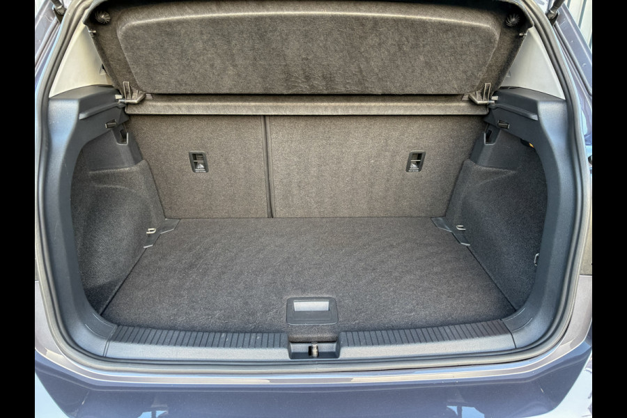 Volkswagen T-Cross 1.0 TSI 110Pk Style | Keyless | Camera | Navi | Apple Carplay/ Android Auto | Prijs Rijklaar!!