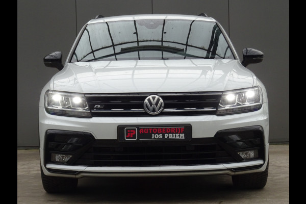 Volkswagen Tiguan 2.0 TSI 4Motion Highline Business R * CARPLAY * GOED ONDERH. !!