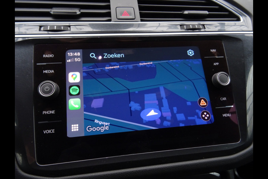 Volkswagen Tiguan 2.0 TSI 4Motion Highline Business R * CARPLAY * GOED ONDERH. !!