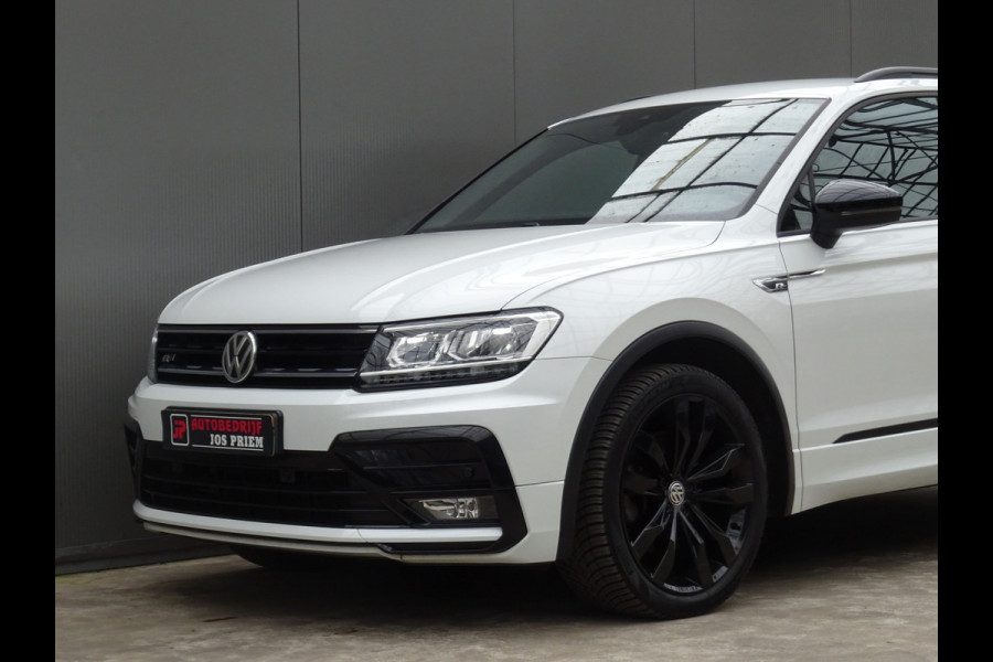 Volkswagen Tiguan 2.0 TSI 4Motion Highline Business R * CARPLAY * GOED ONDERH. !!
