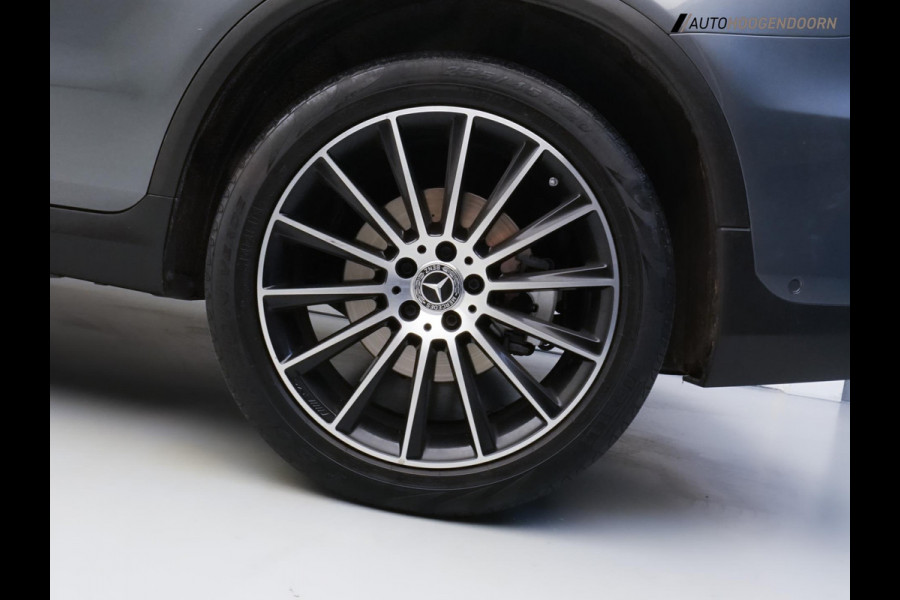 Mercedes-Benz GLC 250 4MATIC Premium Plus AMG (BURMESTER,PANORAMA-SCHUIFDAK,STOELVERWARMING,TREKHAAK,SFEERVERLICHTING)