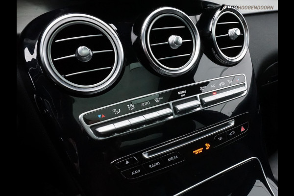 Mercedes-Benz GLC 250 4MATIC Premium Plus AMG (BURMESTER,PANORAMA-SCHUIFDAK,STOELVERWARMING,TREKHAAK,SFEERVERLICHTING)