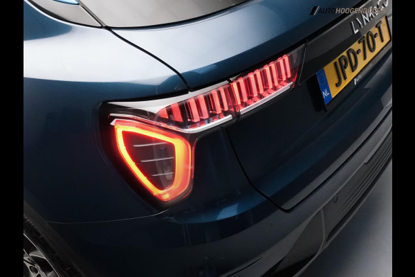 Lynk & Co 01 1.5 PHEV Luxe (PANORAMADAK,ADAPTIVE CRUISE,360 CAMERA,STOELVERWARMING,INFINITY SOUND,SFEERVERLICHTING,TOPCONDITIE)
