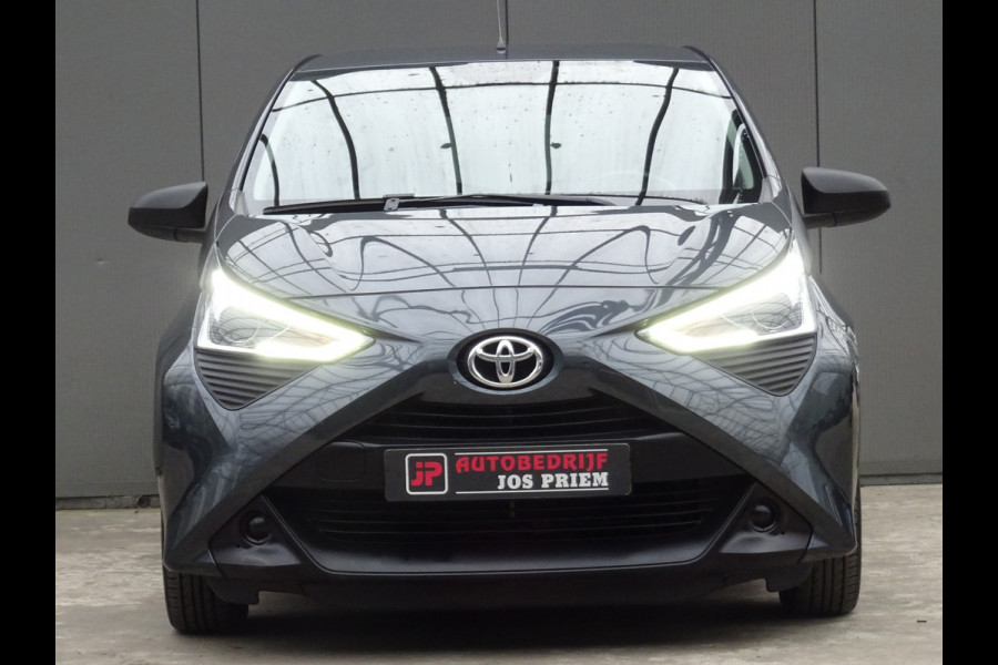 Toyota Aygo 1.0 VVT-i x-fun * BLUETOOTH * LED * GOED ONDERH. !!