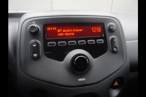 Toyota Aygo 1.0 VVT-i x-fun * BLUETOOTH * LED * GOED ONDERH. !!