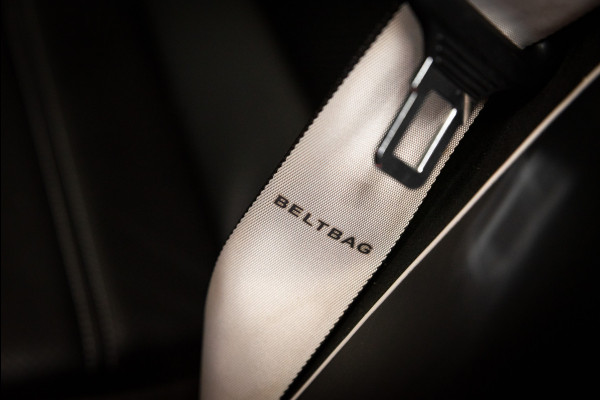 Mercedes-Benz E-Klasse AMG 63 S 4MATIC Premium Plus / Keramisch / Downpipes / Burmester / PPF / Pano / Luchtv. / Alarm / stoelverw/koeling / Mat wrap /  Vol optie