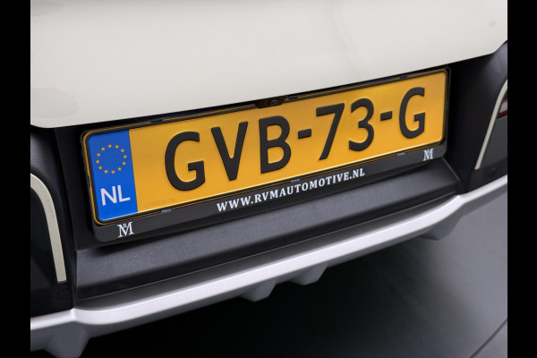 BYD ATTO 2 Boost 45 kWh DIRECT LEVERBAAR | Volledige BYD Fabrieksgarantie t/m 11-2030 of 150.000 km | Stoel & Stuurverwarming | Adaptieve Cruise | 360° Camera | Panoramadak | Dodehoekassistent | Origineel NL Auto