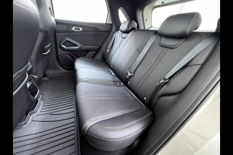 BYD ATTO 2 Boost 45 kWh DIRECT LEVERBAAR | Volledige BYD Fabrieksgarantie t/m 11-2030 of 150.000 km | Stoel & Stuurverwarming | Adaptieve Cruise | 360° Camera | Panoramadak | Dodehoekassistent | Origineel NL Auto