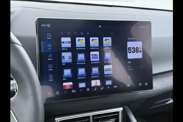 BYD ATTO 2 Boost 45 kWh DIRECT LEVERBAAR | Volledige BYD Fabrieksgarantie t/m 11-2030 of 150.000 km | Stoel & Stuurverwarming | Adaptieve Cruise | 360° Camera | Panoramadak | Dodehoekassistent | Origineel NL Auto