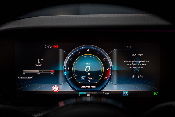 Mercedes-Benz E-Klasse AMG 63 S 4MATIC Premium Plus / Keramisch / Downpipes / Burmester / PPF / Pano / Luchtv. / Alarm / stoelverw/koeling / Mat wrap /  Vol optie