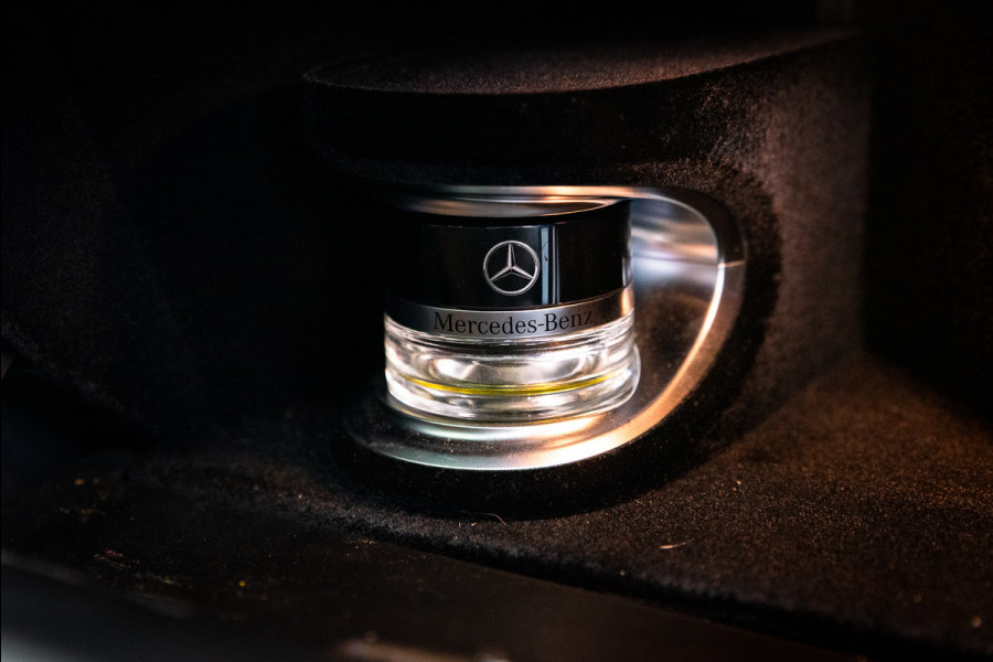 Mercedes-Benz E-Klasse AMG 63 S 4MATIC Premium Plus / Keramisch / Downpipes / Burmester / PPF / Pano / Luchtv. / Alarm / stoelverw/koeling / Mat wrap /  Vol optie