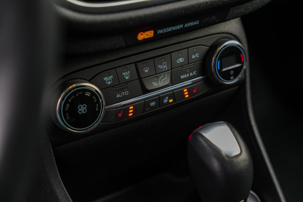 Ford Fiesta 1.0 EcoBoost Titanium Automaat B&O LED Stoel Stuurverw. Camera Navigatie DAB+