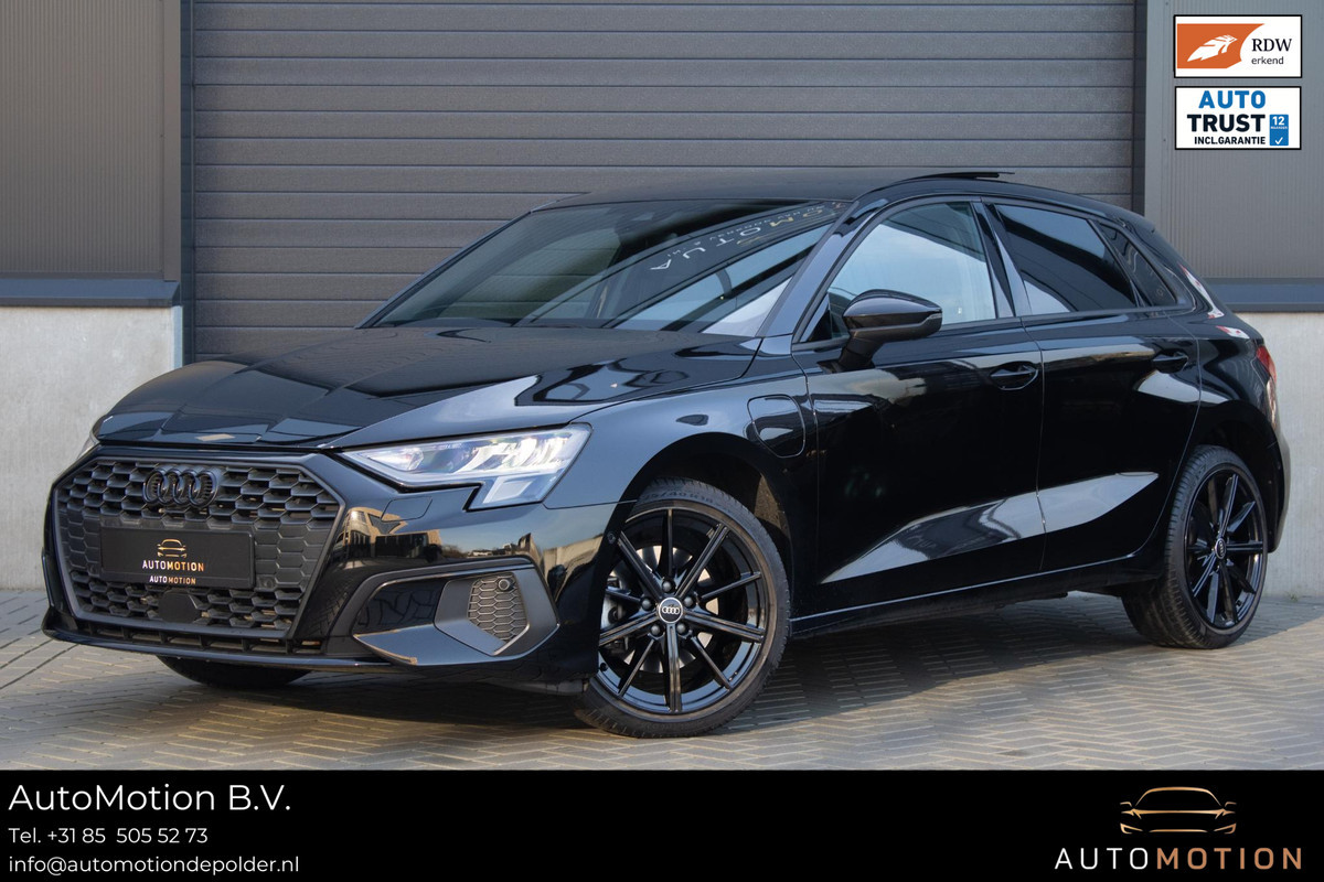 Audi A3 Sportback 40 TFSI e PANO CAMERA PARKEERHULP