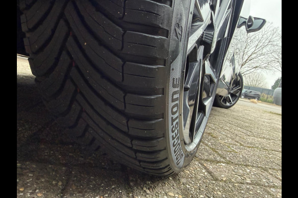 Peugeot 308 SW 1.6 PHEV Hybrid 11-2023 210PK Allure ACC LEDER VIRTUAL LED