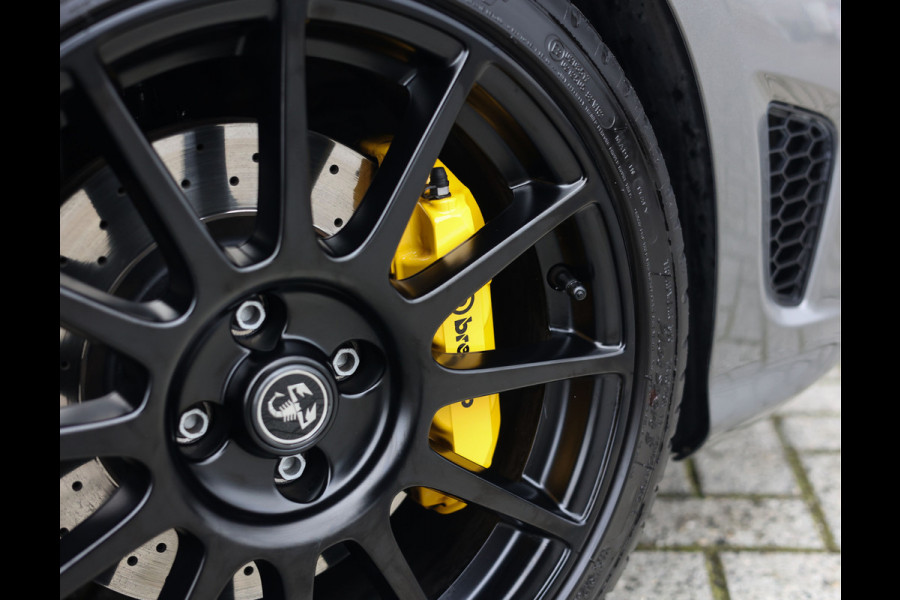 Abarth 695 Competizione | Grigio Sfrenato - Sabelt sportstoelen - Brembo - Beats