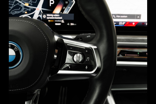 BMW i7 eDrive50 - M-Sport Pro - Skylounge - Stoelventilatie + Massage V+A - Individual Leder