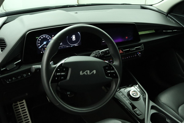 Kia Niro Launch Edition Apple Carplay/Android Auto - Cruise Control - Navigatie - Stoel/Stuur Verwarming - Stoel Verkoeling - Trekhaak - Fabrieksgarantie tot 09-2029