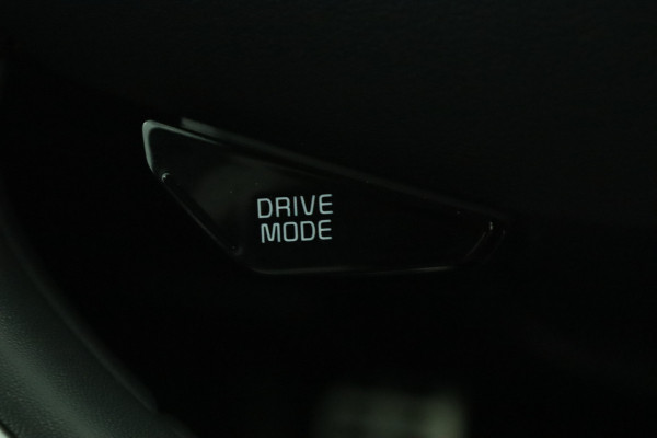 Kia Niro Launch Edition Apple Carplay/Android Auto - Cruise Control - Navigatie - Stoel/Stuur Verwarming - Stoel Verkoeling - Trekhaak - Fabrieksgarantie tot 09-2029