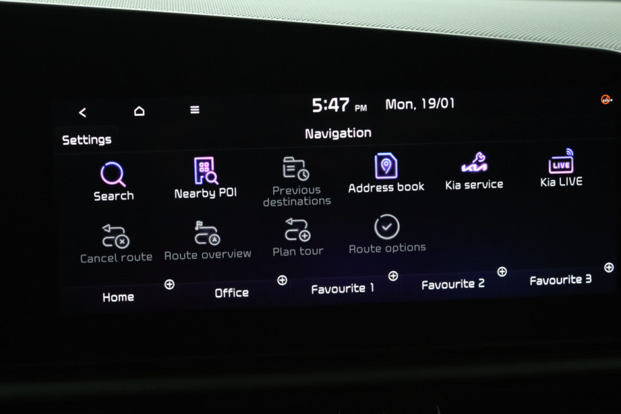 Kia Niro Launch Edition Apple Carplay/Android Auto - Cruise Control - Navigatie - Stoel/Stuur Verwarming - Stoel Verkoeling - Trekhaak - Fabrieksgarantie tot 09-2029