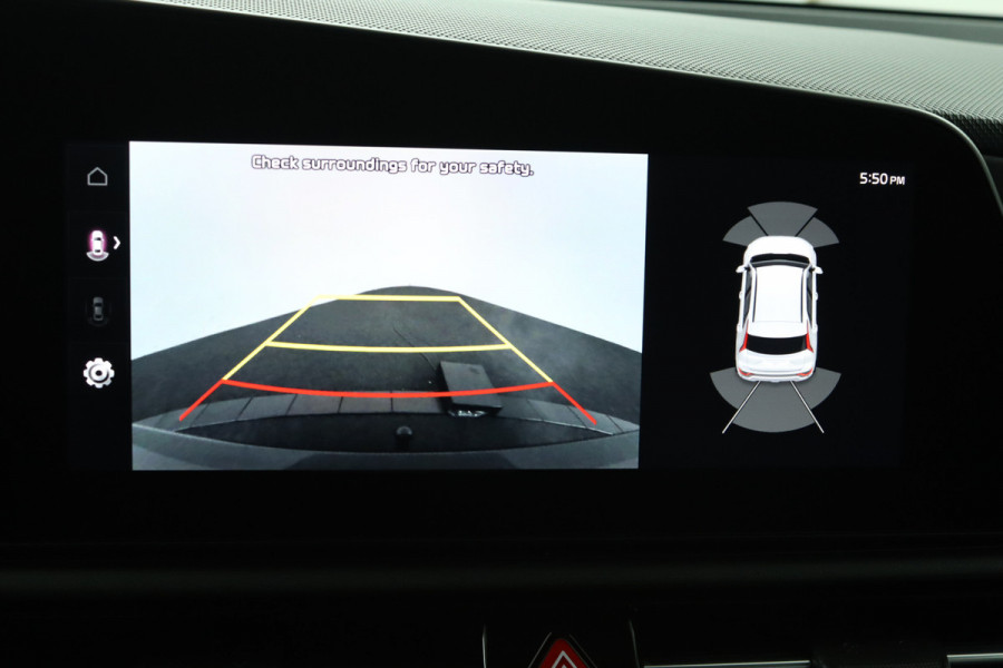 Kia Niro Launch Edition Apple Carplay/Android Auto - Cruise Control - Navigatie - Stoel/Stuur Verwarming - Stoel Verkoeling - Trekhaak - Fabrieksgarantie tot 09-2029