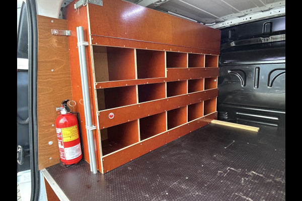 Ford Transit Connect 1.5 EcoBlue / L1H1 / 1e EIG. / TREKHAAK / INRICHTING / AIRCO / CRUISE / BLUETOOTH