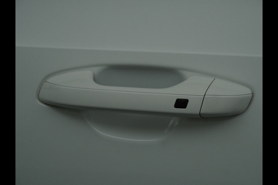 Kia Niro 1.6 GDi Hybrid DynamicLine Apple Carplay/Android Auto - Cruise Control - Climate Control - Navigatie - Achteruitrijcamera - Fabrieksgarantie tot 03-2030