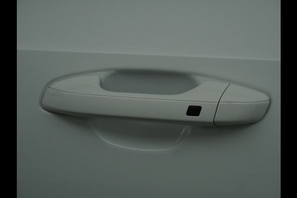 Kia Niro 1.6 GDi Hybrid DynamicLine Apple Carplay/Android Auto - Cruise Control - Climate Control - Navigatie - Achteruitrijcamera - Fabrieksgarantie tot 03-2030