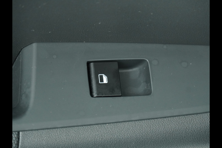 Kia Niro 1.6 GDi Hybrid DynamicLine Apple Carplay/Android Auto - Cruise Control - Climate Control - Navigatie - Achteruitrijcamera - Fabrieksgarantie tot 03-2030