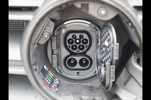 Mercedes-Benz eSprinter 314 Accu 113 kWh WLPT 445 KM AC+DC Snelladen L3H2 Maxi - Trekhaak