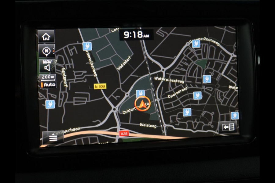 Kia e-Niro ExecutiveLine 64 kWh | SOH 100% | Leder | Stoelventilatie | Adaptive cruise | Camera | Warmtepomp | Trekhaak | Achterbankverwarming | Carplay | Full LED | Keyless | Navigatie | JBL Sound