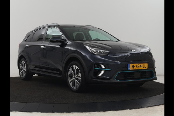 Kia e-Niro ExecutiveLine 64 kWh | SOH 100% | Leder | Stoelventilatie | Adaptive cruise | Camera | Warmtepomp | Trekhaak | Achterbankverwarming | Carplay | Full LED | Keyless | Navigatie | JBL Sound