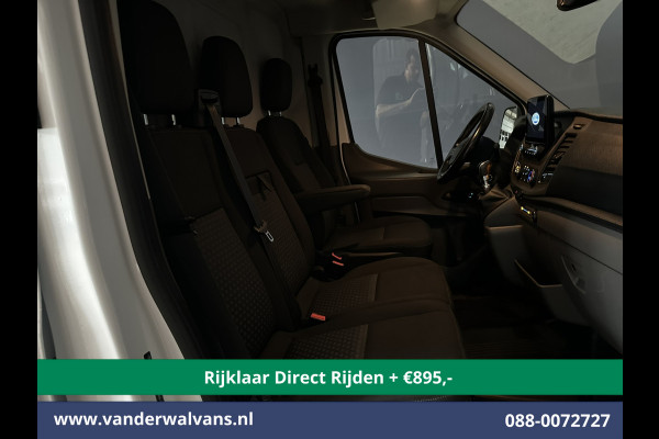 Ford Transit 2.0 TDCI 131pk L3H2 Euro6 *Rijklaar Direct Rijden* Airco | Camera | Navigatie | Apple Carplay | Android Auto | Stoelverwarming Verwarmde voorruit, Cruisecontrol, Parkeersensoren, Elektrisch verstelbare bestuurdersstoel, Bijrijdersbank