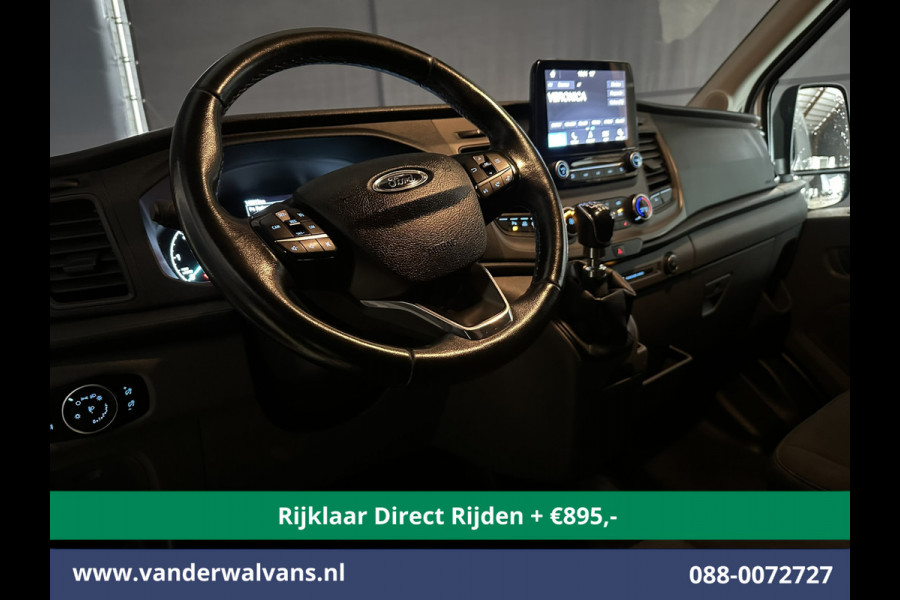 Ford Transit 2.0 TDCI 131pk L3H2 Euro6 *Rijklaar Direct Rijden* Airco | Camera | Navigatie | Apple Carplay | Android Auto | Stoelverwarming Verwarmde voorruit, Cruisecontrol, Parkeersensoren, Elektrisch verstelbare bestuurdersstoel, Bijrijdersbank