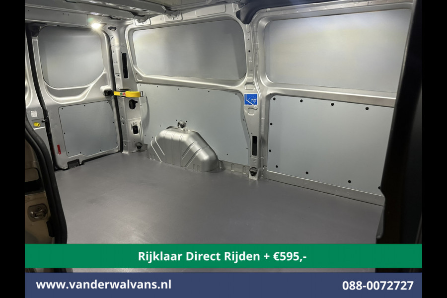 Ford Transit Custom 2.0 TDCI 130pk L2H1 Euro6 *Rijklaar Direct Rijden* Airco | Navigatie | LED | Cruisecontrol | 2800kg Trekhaak Android Auto, Verwarmde voorruit, Parkeersensoren, Bijrijdersbank