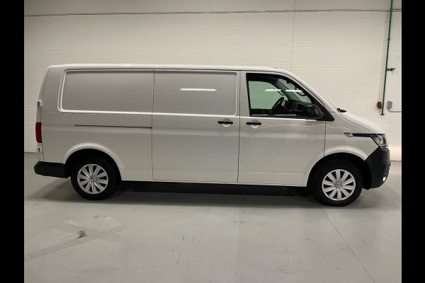 Volkswagen Transporter Automaat Servicewagen 2.0 TDI 150pk L2H1 3Persoons, Sortimo Inrichting, Airco, Navigatie, RIJKLAARPRIJS!