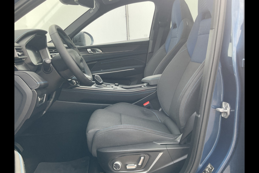 Lynk & Co 01 1.5 262pk PHEV Trekhaak(1800kg) 360°Cam DAB Zwarte hemel