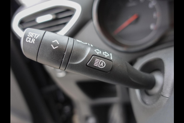 Opel Crossland 1.2 Turbo 130pk Automaat. Elegance | Navigatie | Apple Carplay/Android Auto | Camera | Parkeersensoren | Cruise Control | Stoel- en Stuurverwarming | Keyless Entry | Climate Control | Getinte ramen