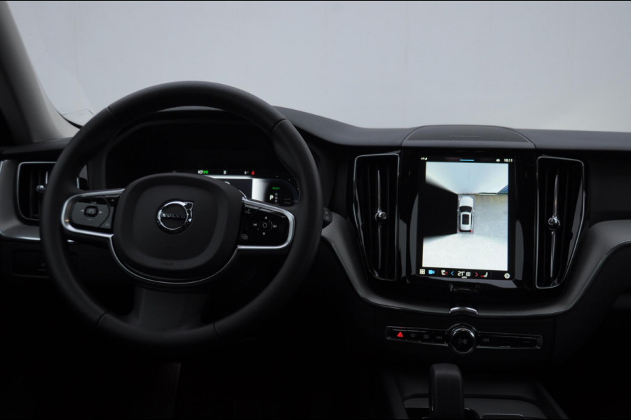 Volvo XC60 T8 455PK Automaat AWD Plus Dark / Adaptieve koplampen / Luchtvering /Adaptieve cruise control / Panoramadak / Apple carplay / Parkeersensoren met 360 camera / Elektrische achterklep / Elektrische stoelen met geheugen / Stoel en stuurwielverwarming