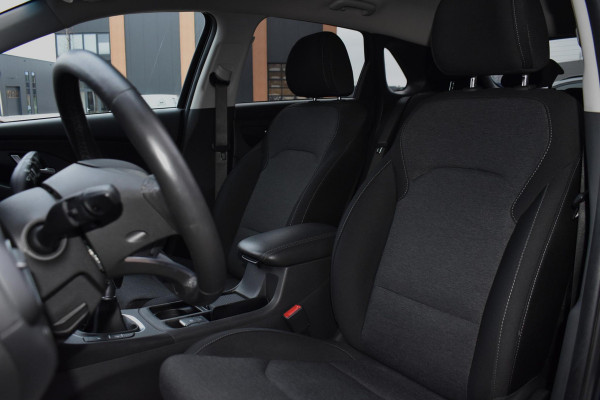 Hyundai i30 1.0 T-GDi MHEV 120PK Comfort | Camera | Carplay | PDC | Stoel- & Stuurverw. | Incl. garantie