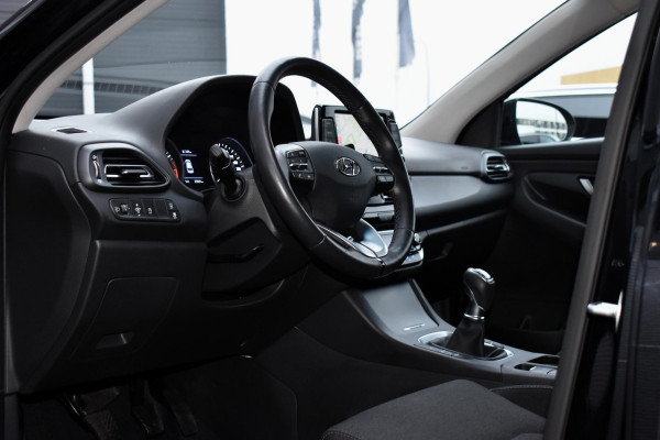 Hyundai i30 1.0 T-GDi MHEV 120PK Comfort | Camera | Carplay | PDC | Stoel- & Stuurverw. | Incl. garantie