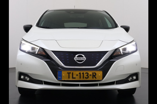 Nissan Leaf Tekna 40kWh Leer Bose®-Hifi Apple Carplay Android Auto Adap.Cruise 360°Camera Navi Ecc Stoel+Stuurverwarming Keyless DAB Dodehoek detector Rijstrooksensor Uitparkeer waarschuwing Verkeersbord detectie Bluetooth Privacy Glas Lmv 17" SOH 87.7% Origineel Nederlandse Auto incl. onderhoudshistorie