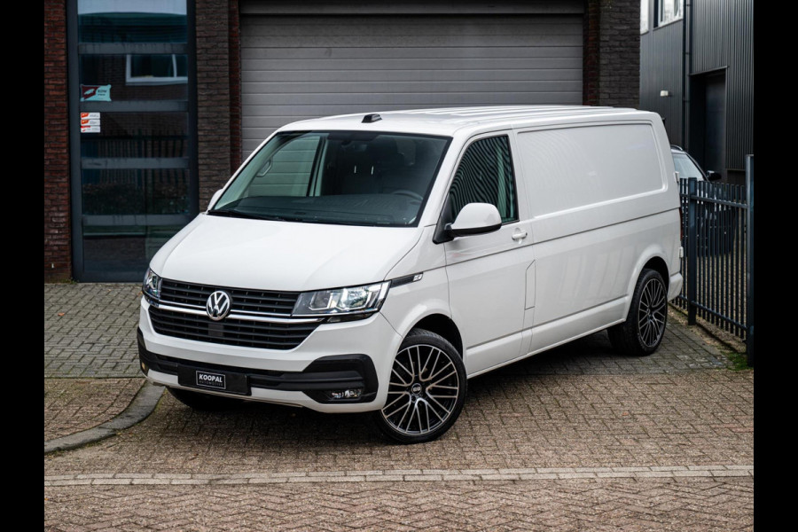 Volkswagen Transporter 2.0 TDI L2H1 | Trekhaak | Cruise | Carplay | Navi