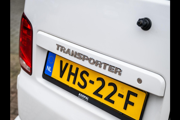 Volkswagen Transporter 2.0 TDI L2H1 | Trekhaak | Cruise | Carplay | Navi
