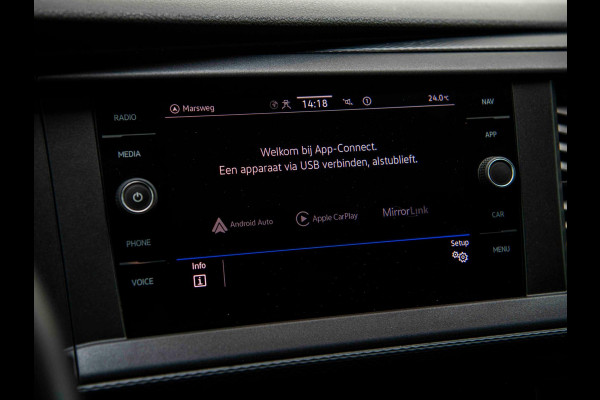 Volkswagen Transporter 2.0 TDI L2H1 | Trekhaak | Cruise | Carplay | Navi