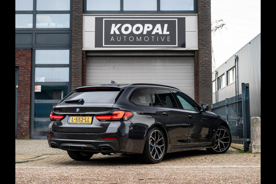 BMW 5 Serie Touring 520i M-sport High Executive Edition | Harman Kardon | Pano | BTW | Dealer onderhouden